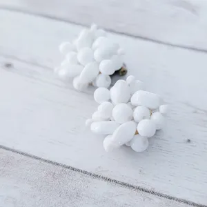 Vintage Clip On Earrings Unusual White Cluster Retro Statement thumbnail 3