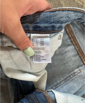 American Eagle Mom Jeans thumbnail 6