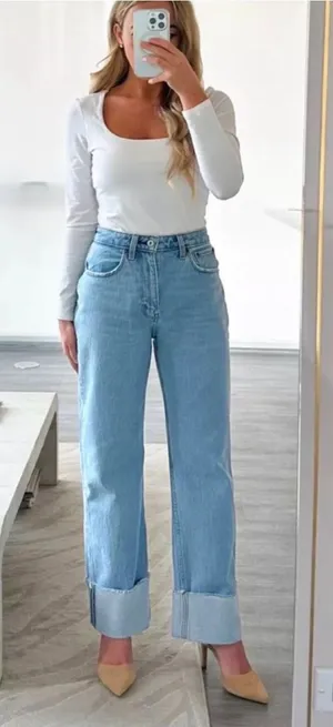 Abercrombie 90s High-Rise Jeans Straight Curve Love thumbnail 1