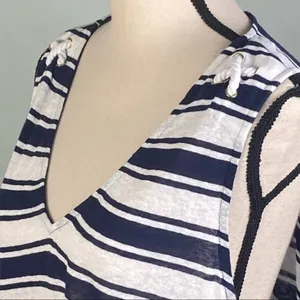 MICHAEL MICHAEL KORS navy and white tank top with rope detail. Size XL. EUC thumbnail 4