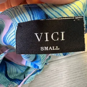 Vici maxi floral pink‎ and blue flowy maxi dress tropical flutter sleeves size s thumbnail 6