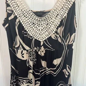 Soma intimates floral v-neck maxi dress thumbnail 3