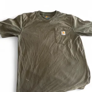 Carhartt Relaxed Fit Olive Green Pocket T-Shirt Small thumbnail 1