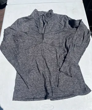 lululemon athletica Women's Long Sleeve Heathered Charcoal Quarter-Zip thumbnail 1