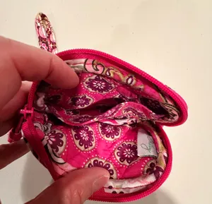 Vera Bradley | ladies Very Berry, wristlet/wallet thumbnail 12