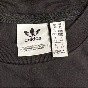 Adidas cropped fitted medium tee thumbnail 5