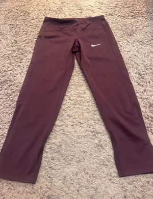 Nike Dri-FIT Burgundy Cropped‎ Running Leggings XS Athletic Workout Pants thumbnail 1