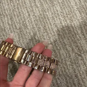 Michael Kors Rose Gold and Brown Timepiece thumbnail 4