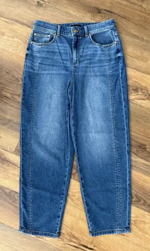 Talbots Women's Medium Wash Relaxed Barrel Jeans SZ 10 Stretch thumbnail 1