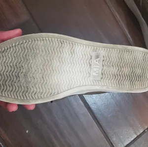 MIA brown slip on shoes size 8.5 thumbnail 2