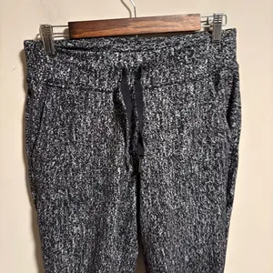 Lululemon Ready To Rulu Pant Running Luon Suited Jacquard Black White- Size 6 thumbnail 3