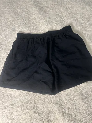Classic Black Women's Bermuda Shorts Size L thumbnail 4