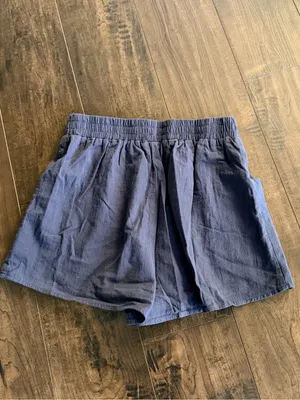 CUPSHE Navy Stretch Waist Pocket Shorts thumbnail 2