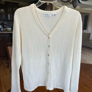 Vintage Classic Cable Knit Cardigan Cream Acrylic Lightweight Sweater Womens M thumbnail 1