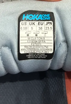 Hoka Clifton 8 Shoes thumbnail 4