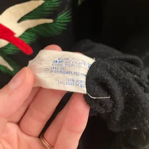 Vintage Navy Blue Mockneck Sweatshirt with Embroidered Cardinals - Size L thumbnail 6