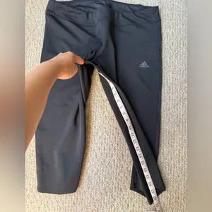 ADIDAS Climacool Workout Capri Tights 
Size XL thumbnail 5