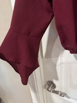Rue21 Burgundy Embroidered V-Neck Tie-Front Blouse / AA20 thumbnail 4