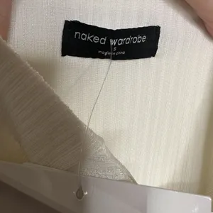 NWT Naked Wardrobe Stretchy The Tube Crop Top Women's Cream Size Small thumbnail 5