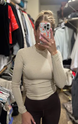 Sadie & Sage Top Long Sleeve Crop striped ribbed thumbnail 1