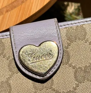 GUCCI GG Canvas Heart Continental Wallet thumbnail 10