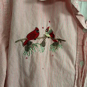 VTG Women’s Country Store Embroidered Cardinal Oversized Grandma Shirt Sz XL thumbnail 3
