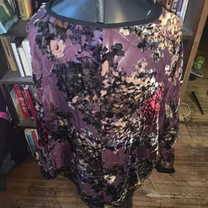 Cacique purple floral velvet semi sheer 14/16 velvet pullover thumbnail 2