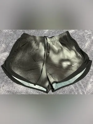 #21 NWOT Nike Women's Black And Gray Athletic Dri-FIT Shorts Size L thumbnail 2