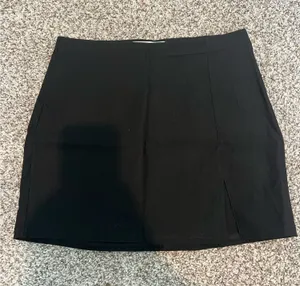 Amazon Black Skirt Mini thumbnail 1