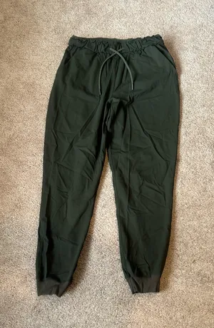 Lululemon Olive Green joggers thumbnail 1