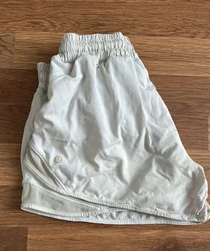 White Lululemon Hotty Hot Shorts thumbnail 3