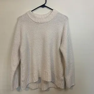 Old Navy Sweater Womens Medium M Cream Boucle Textured Knit Crew Neck Relaxed thumbnail 2