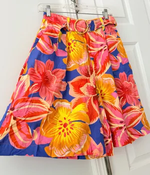 Farm Rio Linen Blend Belted Floral Bermuda Shorts, Size XS thumbnail 9
