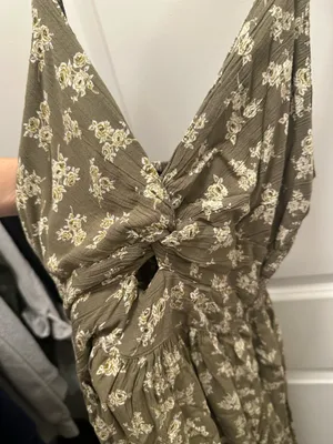 Green Floral Maxi Dress thumbnail 3