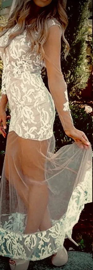Love Triangle PURE GLAMOUR Nude&White Lace backless Formal maxi Dress-Size Small thumbnail 5