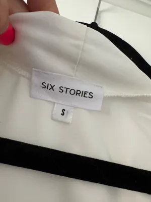 Six Stories White Silk Robe thumbnail 6