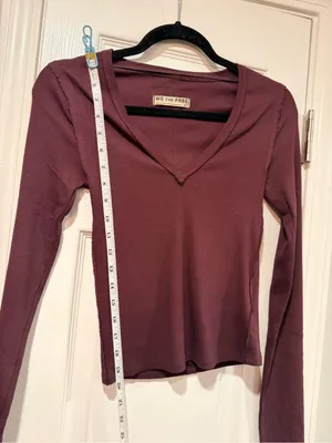NWOT We The Free Size S Free People Ribbed V-Neck Long Sleeve Fitted Top Raw Hem thumbnail 8