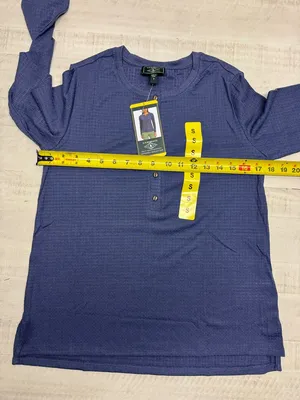G.H. Bass & Co. Ladies' Size small Long-Sleeve Henley Top thumbnail 4