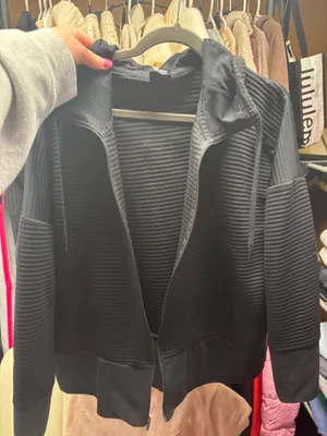 Nike Zip-Up Jacket thumbnail 1