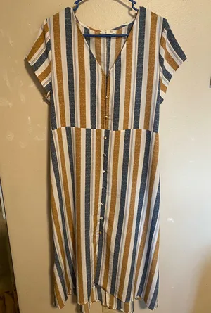 Striped Dress Multiple Size L thumbnail 1