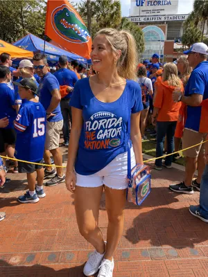 Florida‎ Gators The Gator Nation Scoop Neck Tee Blue Graphic Shirt Small NWT thumbnail 2