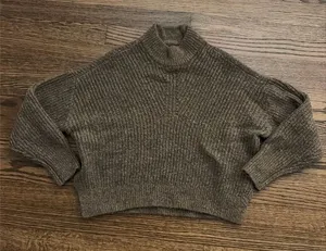 Abercrombie & Fitch brown sweater thumbnail 1