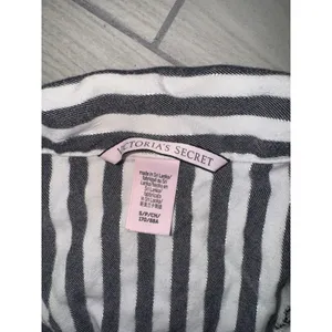 Victoria's Secret Pajama Set Small Navy White Stripe Metallic Shimmer 2pc S thumbnail 3