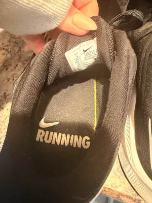 Nike Black Running Sneakers Size 8 thumbnail 5