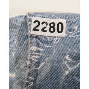 Vintage Levis 550 Relaxed Fit Denim Cut Off Shorts MedWash Blue Frayed Hem 16MIS thumbnail 7