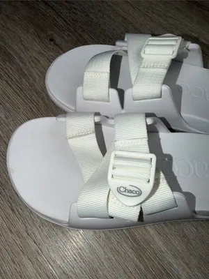 Chacos Chillos Performance Slide Sandals in Classic White Size 7 thumbnail 7