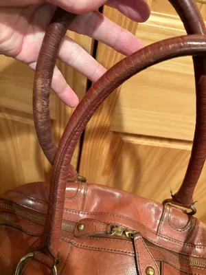 Banana Republic leather bowling-style bag or satchel thumbnail 11