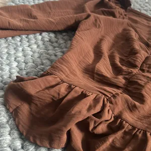 NWT Altar’d State Puff Sleeve Long Sleeve Blouse‎ in Coffee thumbnail 4