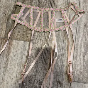 NWOT Crystal Martin Floral Garter Belt thumbnail 1