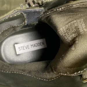 Steve Madden Thora-P Combat Boots Women's Sz 6.5M Olive Green Pouch Lug Sole EUC thumbnail 7